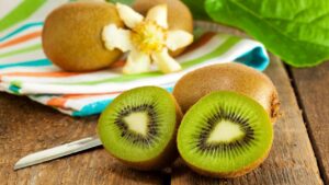 Kiwi fruit in Hindi